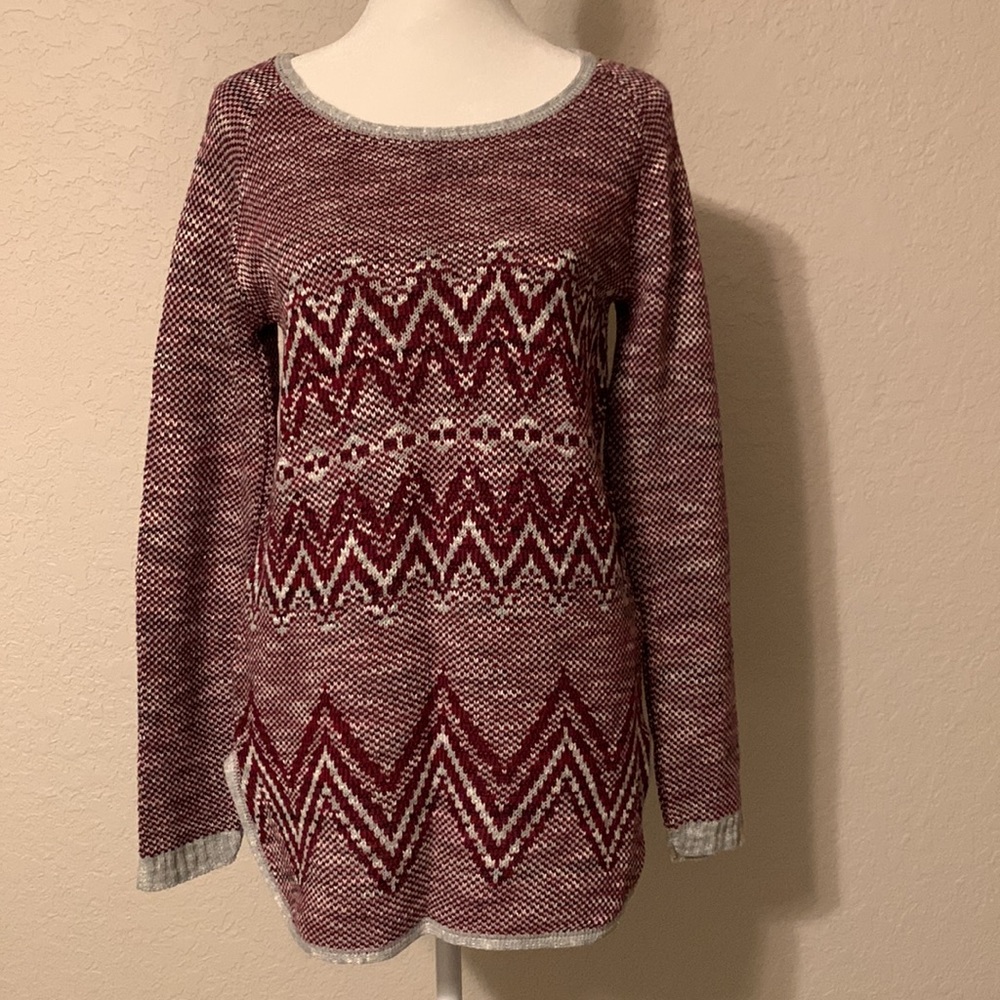 NWOT Glory Sweater Size S